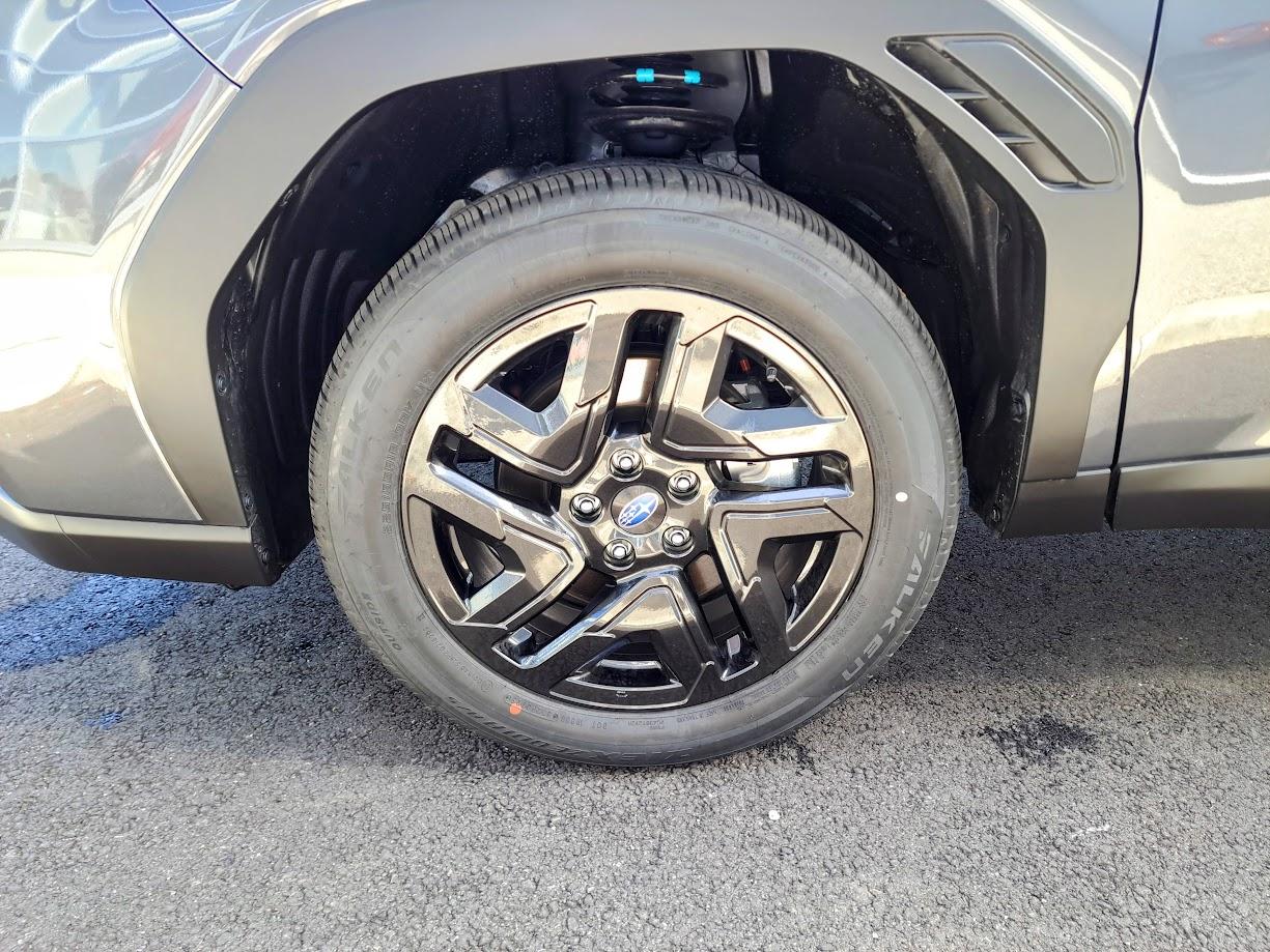 2025 Subaru Forester Sport — photo 11