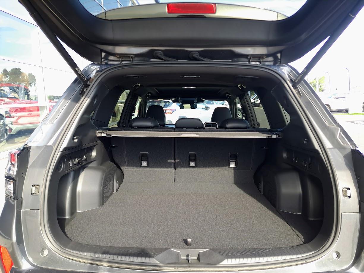 2025 Subaru Forester Sport — photo 8