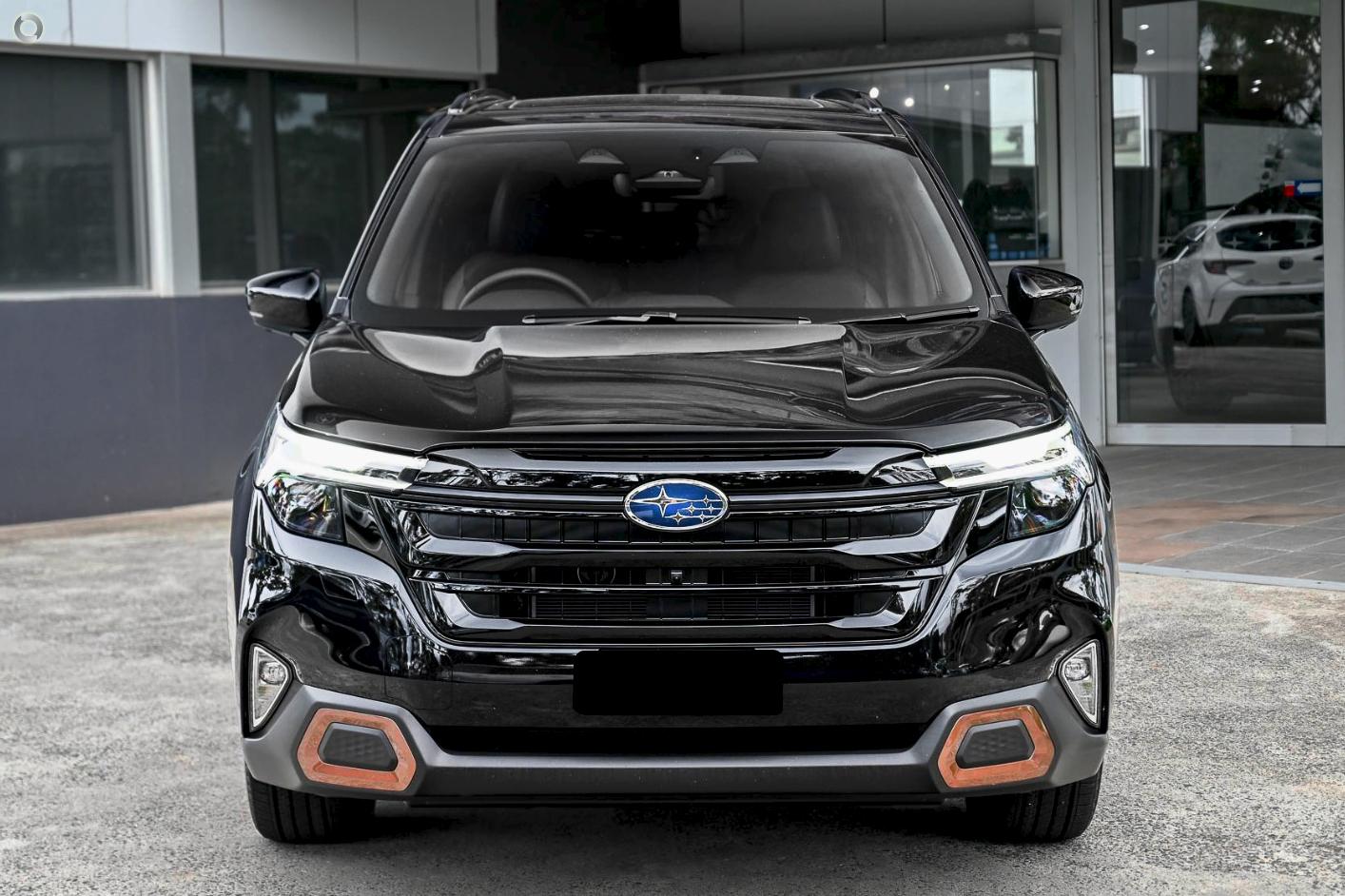 2025 Subaru Forester Hybrid Sport — photo 2