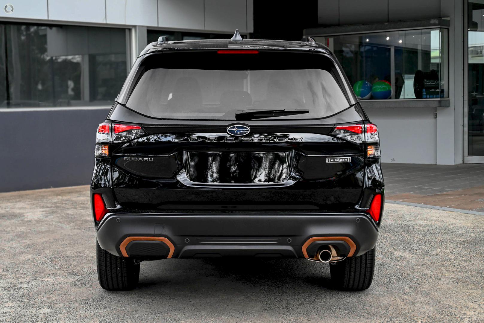 2025 Subaru Forester Hybrid Sport — photo 3