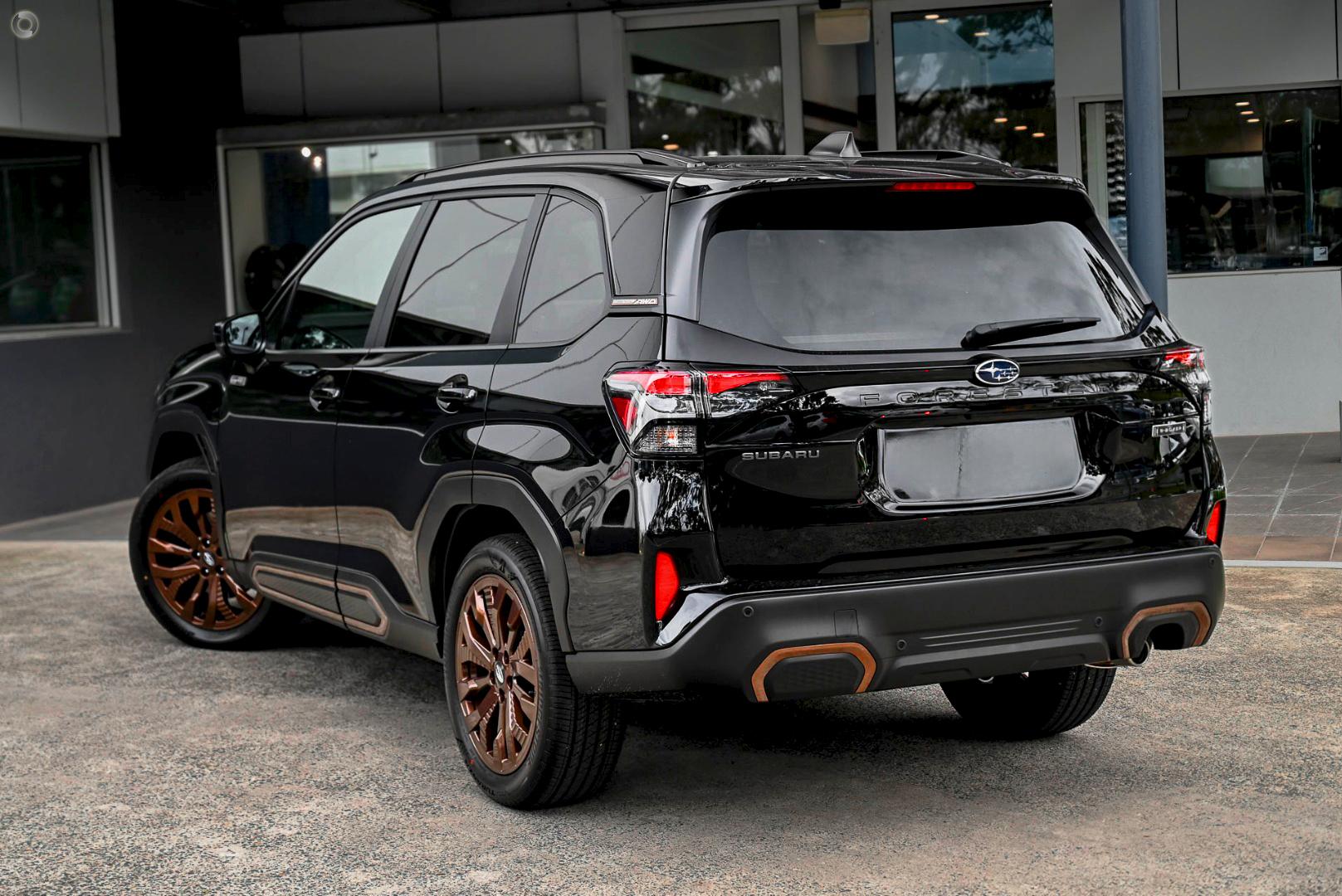 2025 Subaru Forester Hybrid Sport — photo 5