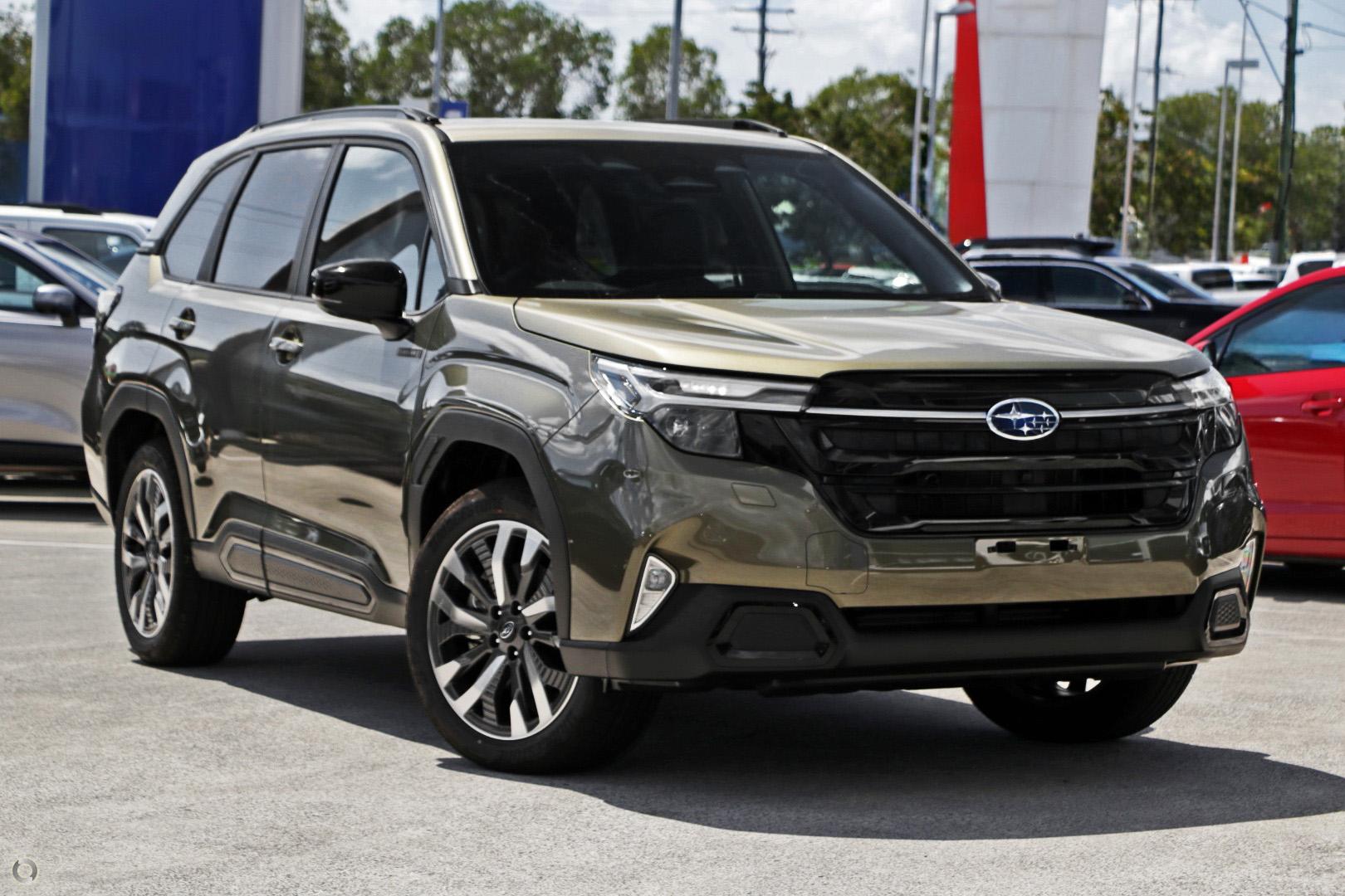 2025 Subaru Forester Hybrid Touring — photo 1