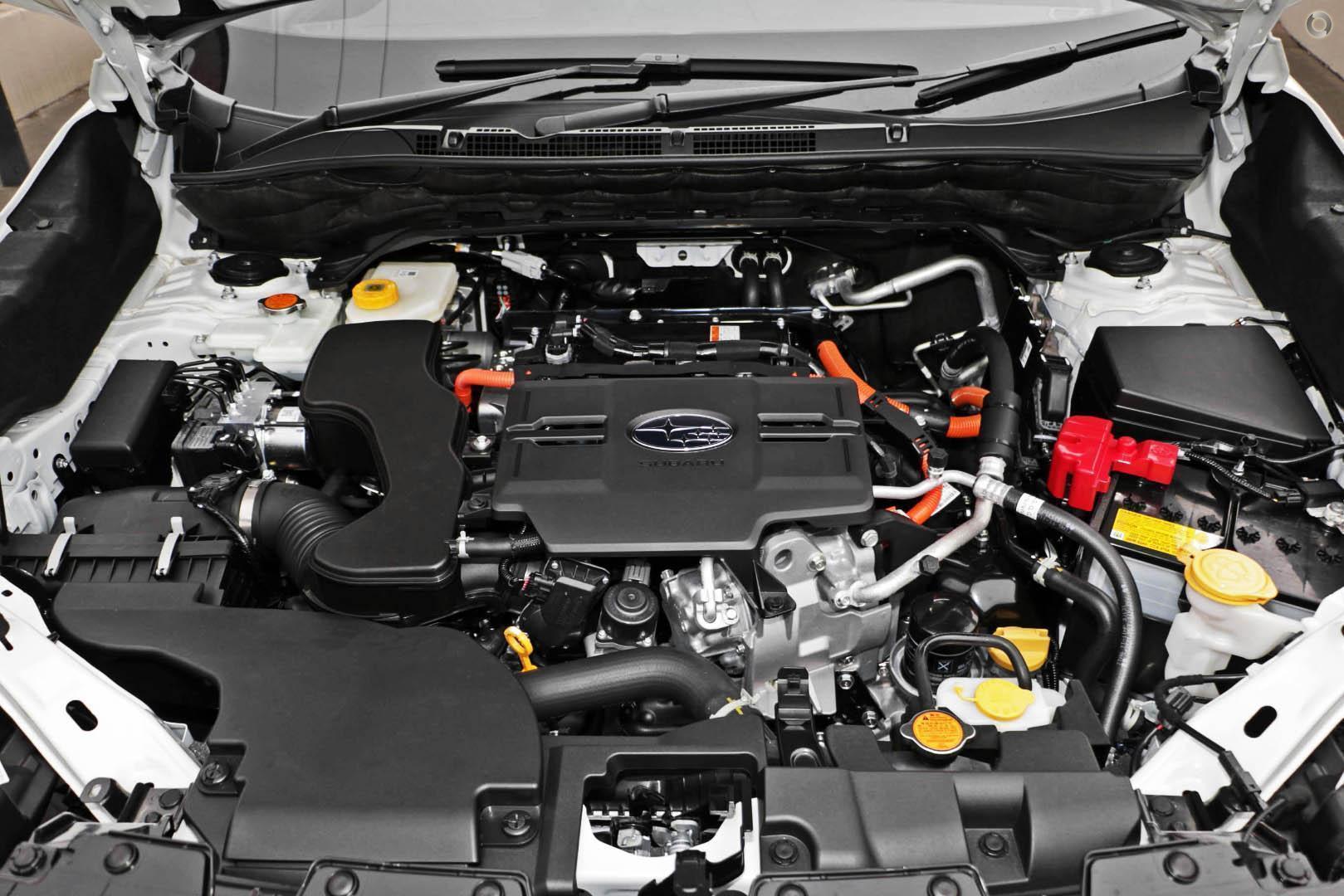 2025 Subaru Forester Hybrid Touring — photo 12