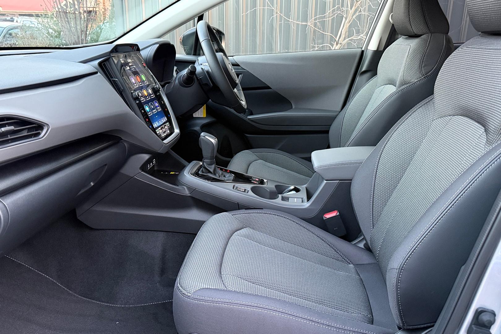 2025 Subaru Crosstrek 20R — photo 11