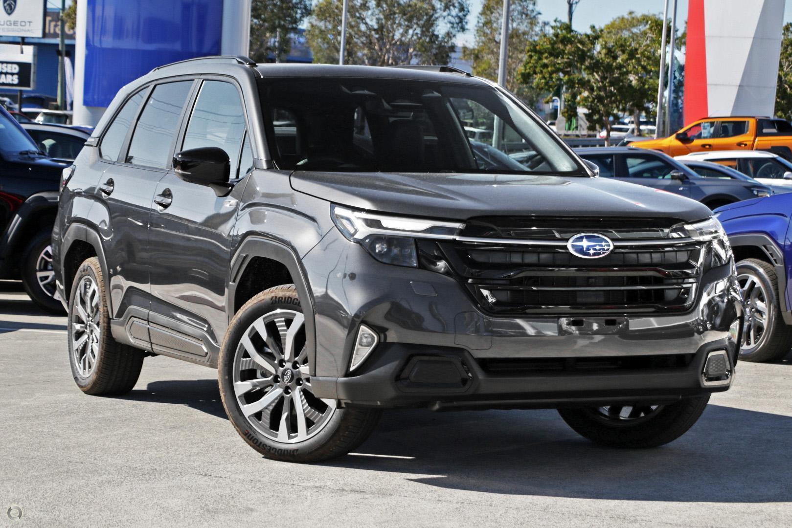2025 Subaru Forester Hybrid Touring — photo 1