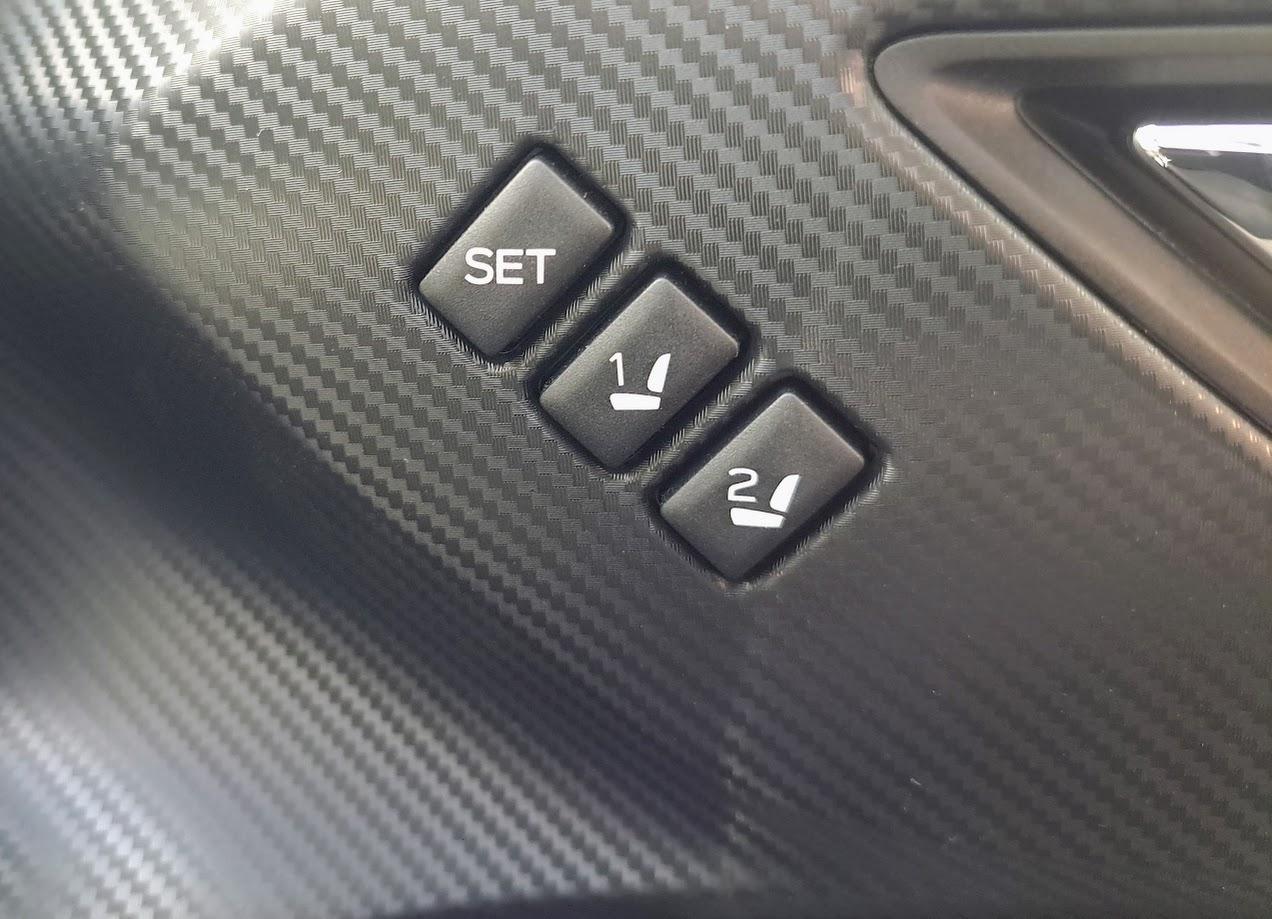 2025 Subaru Crosstrek 20R — photo 13