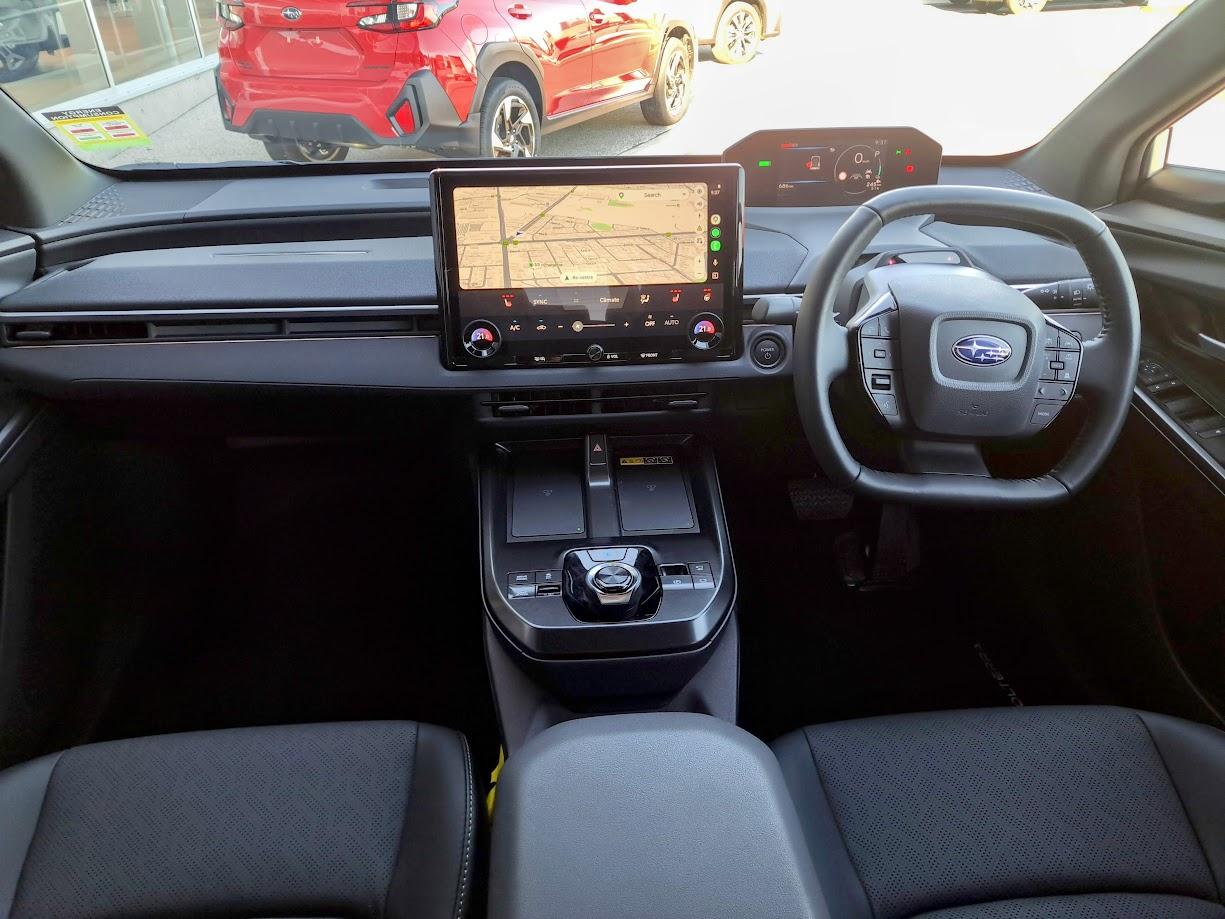2025 Subaru Solterra AWD — photo 16