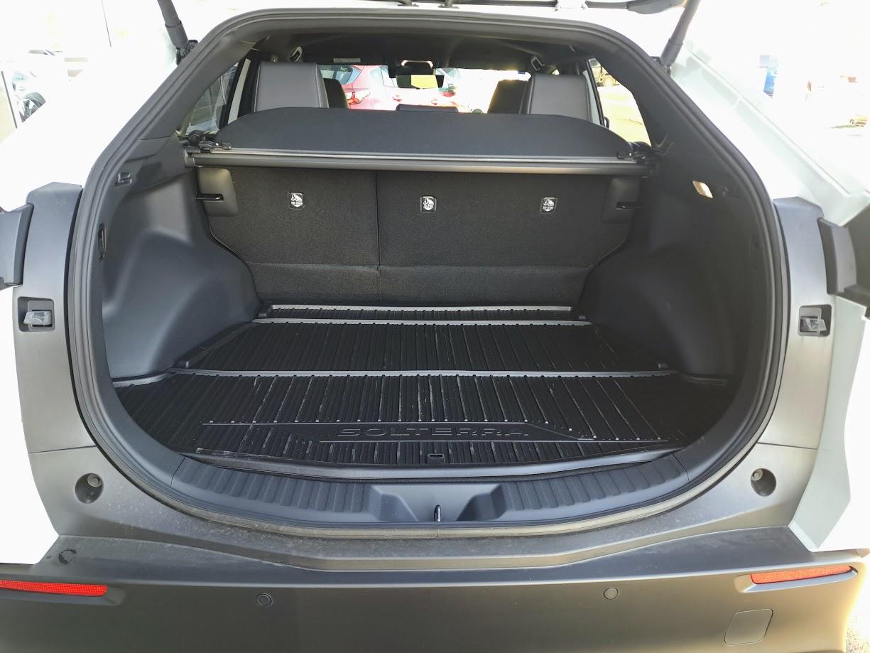 2025 Subaru Solterra AWD — photo 7