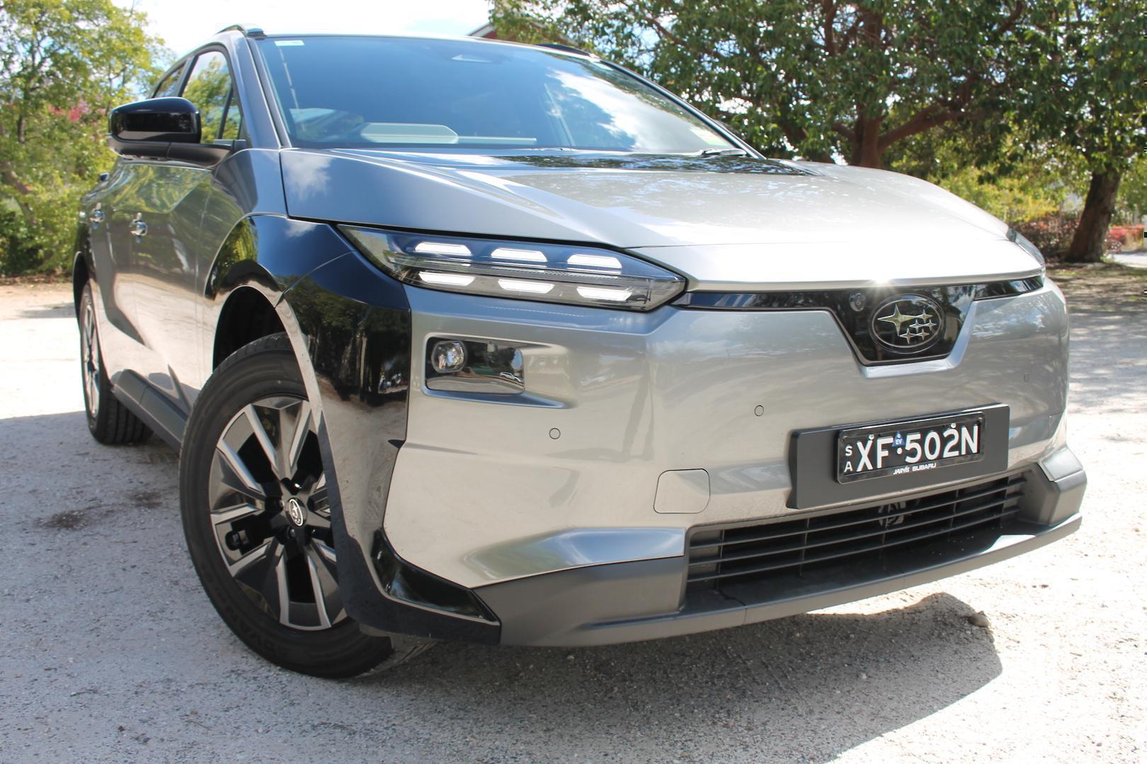 2025 Subaru Solterra AWD — photo 1