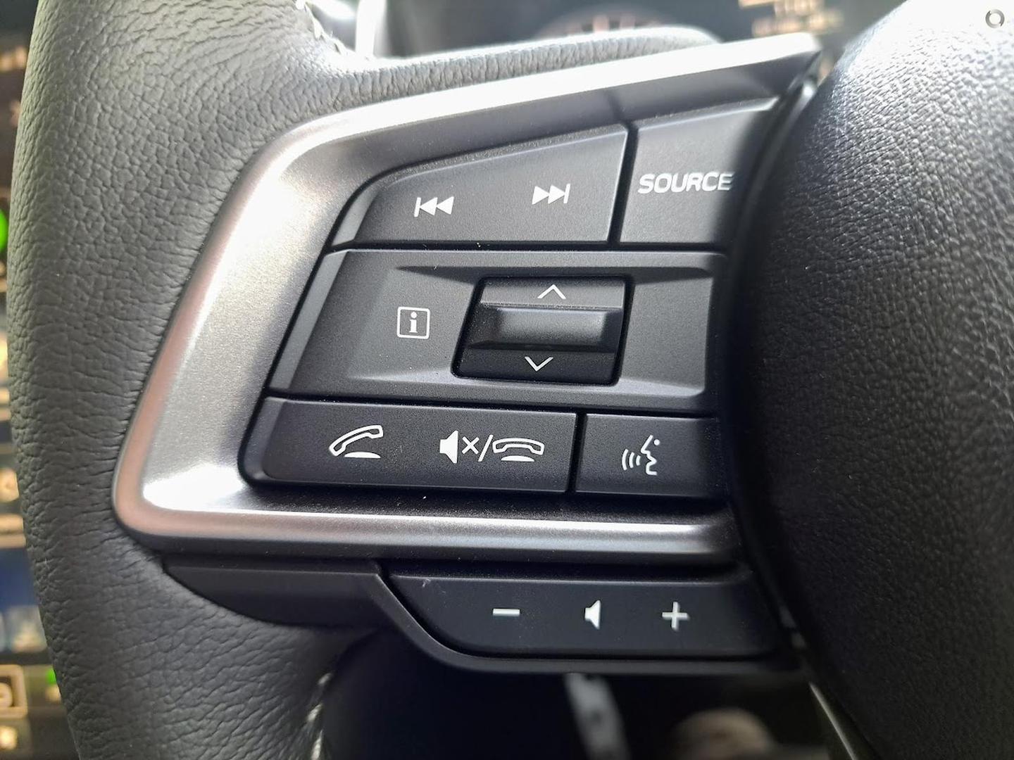 2026 Subaru Crosstrek 20R — photo 11
