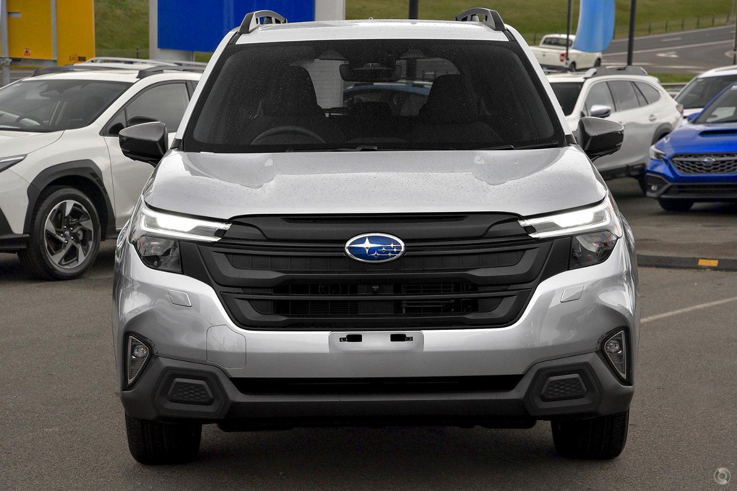 2026 Subaru Forester Premium — photo 2