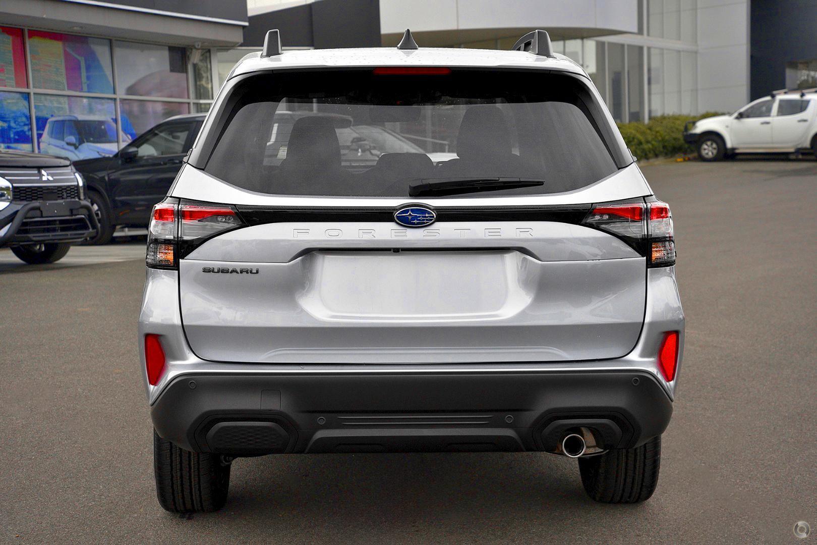 2026 Subaru Forester Premium — photo 3