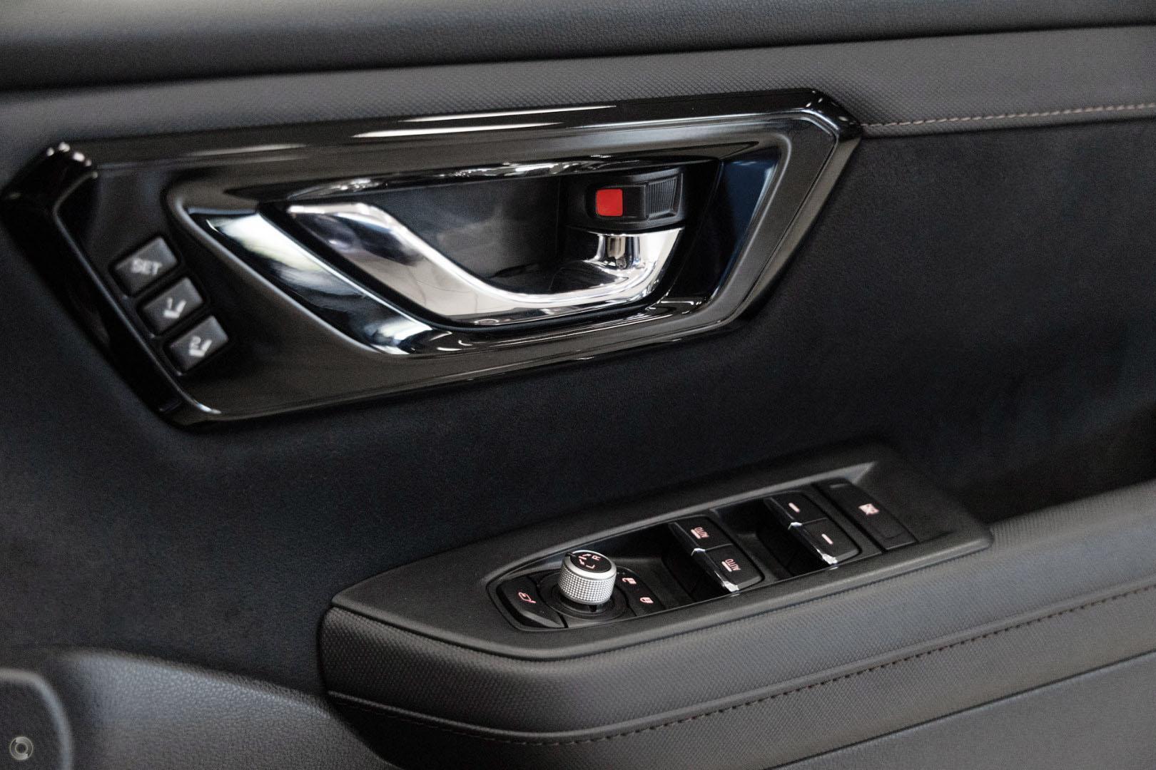 2026 Subaru Forester Touring — photo 15