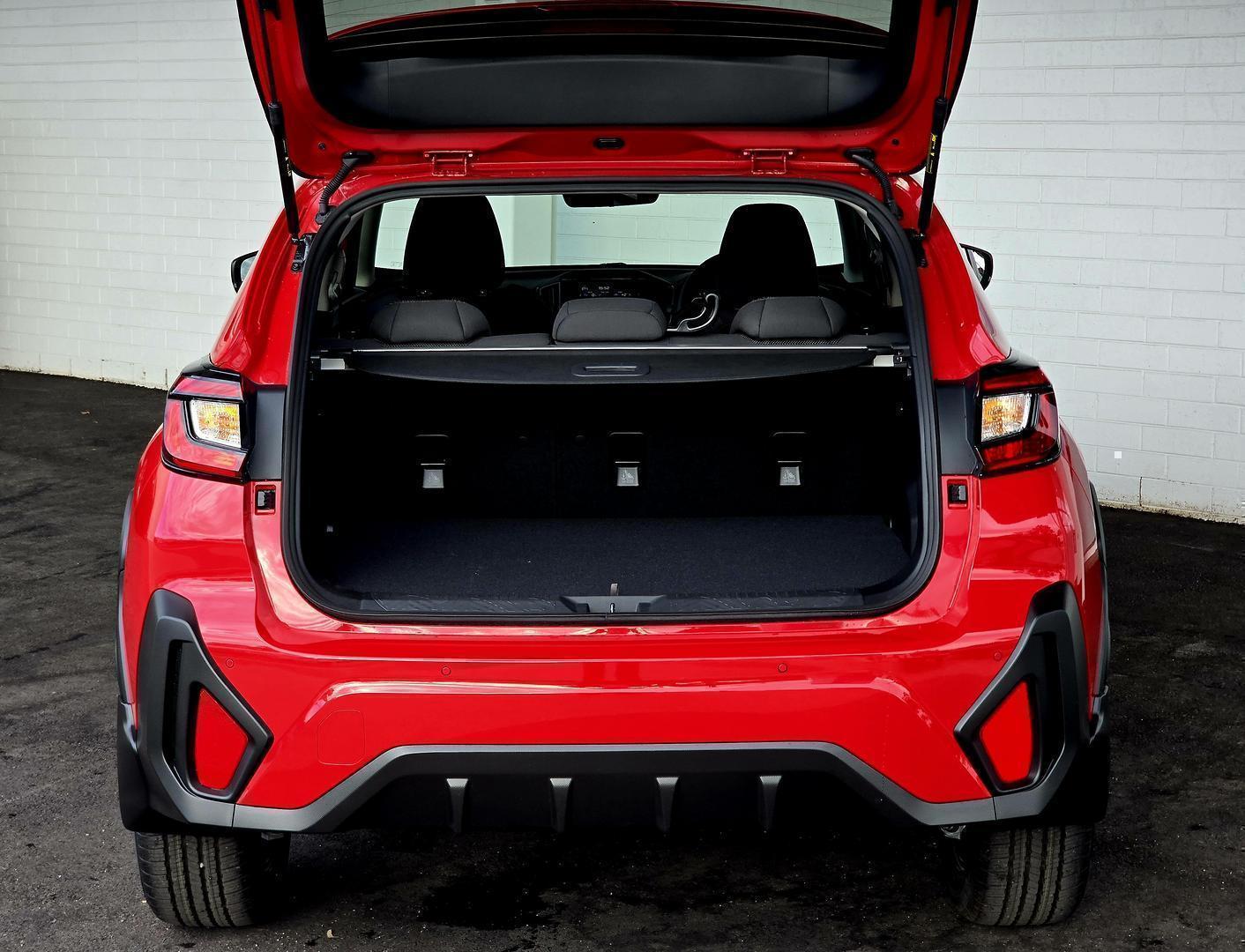 2026 Subaru Crosstrek 20R — photo 7