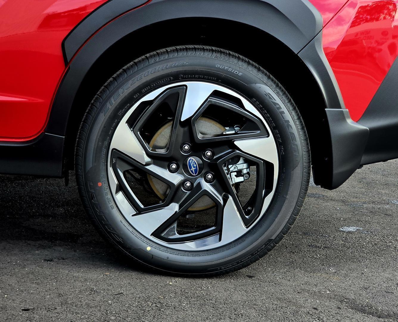 2026 Subaru Crosstrek 20R — photo 9