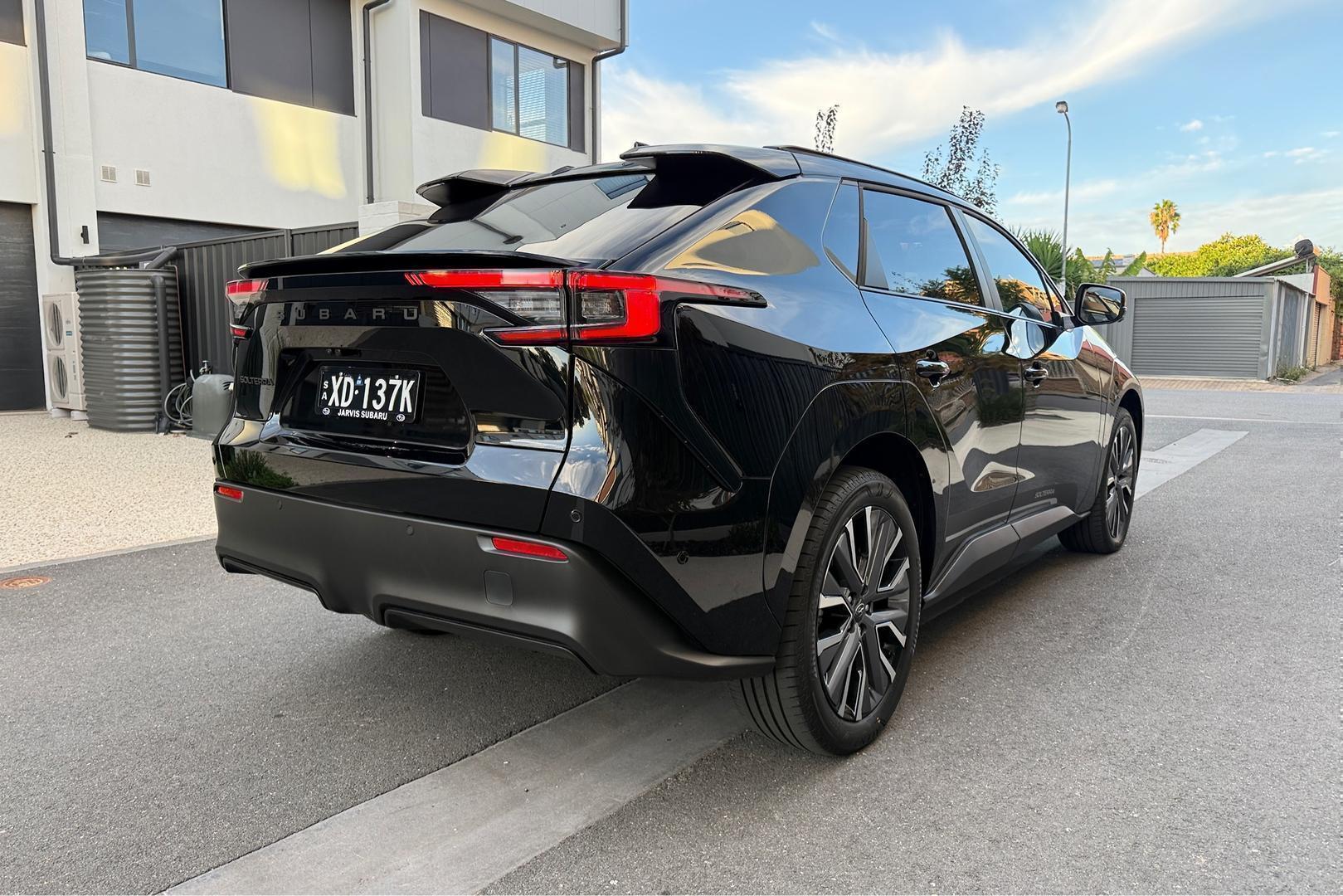 2026 Subaru Solterra AWD Touring — photo 2