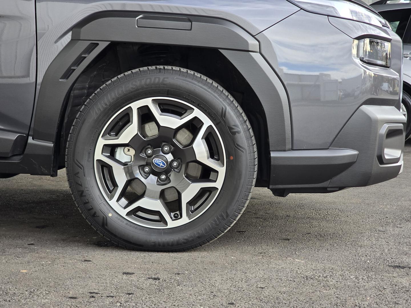 2026 Subaru Outback AWD Touring — photo 6
