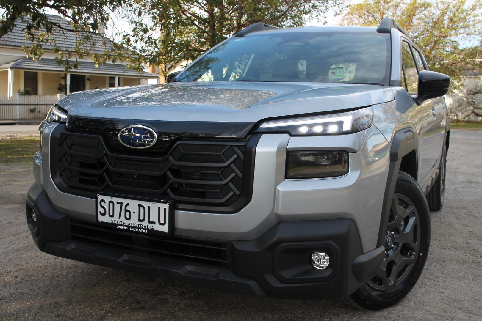 2026 Subaru Outback AWD Premium — photo 3