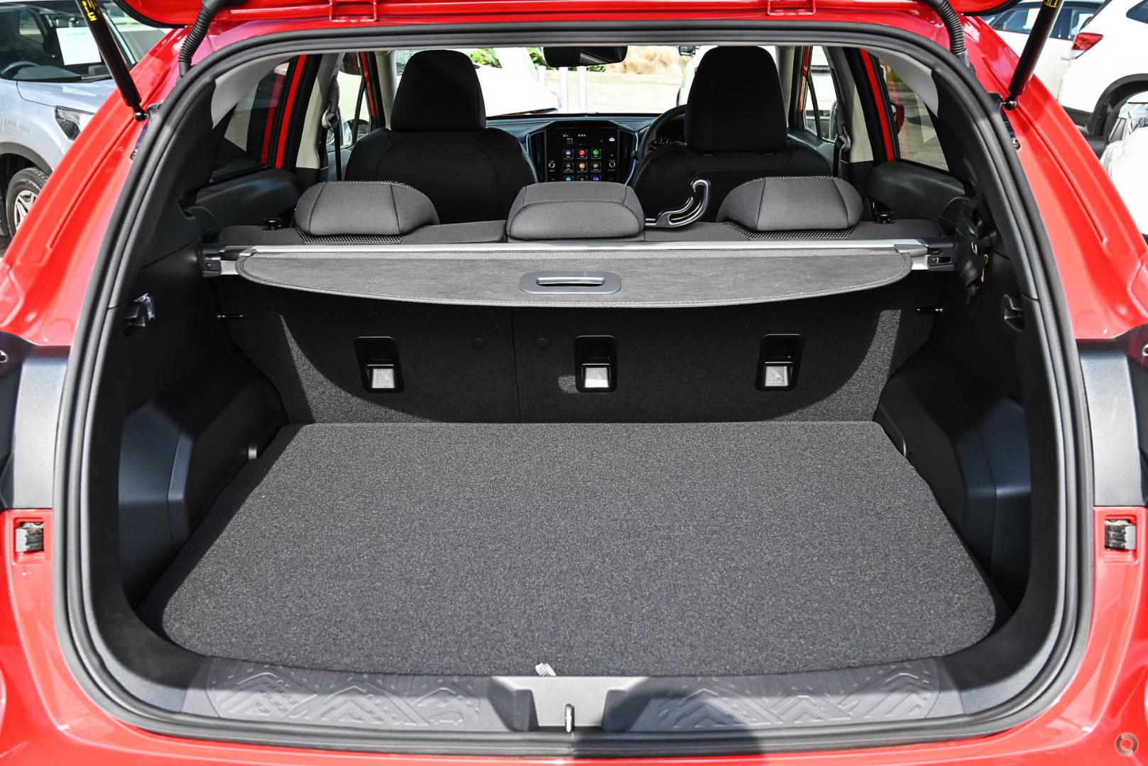 2026 Subaru Crosstrek 20R — photo 8