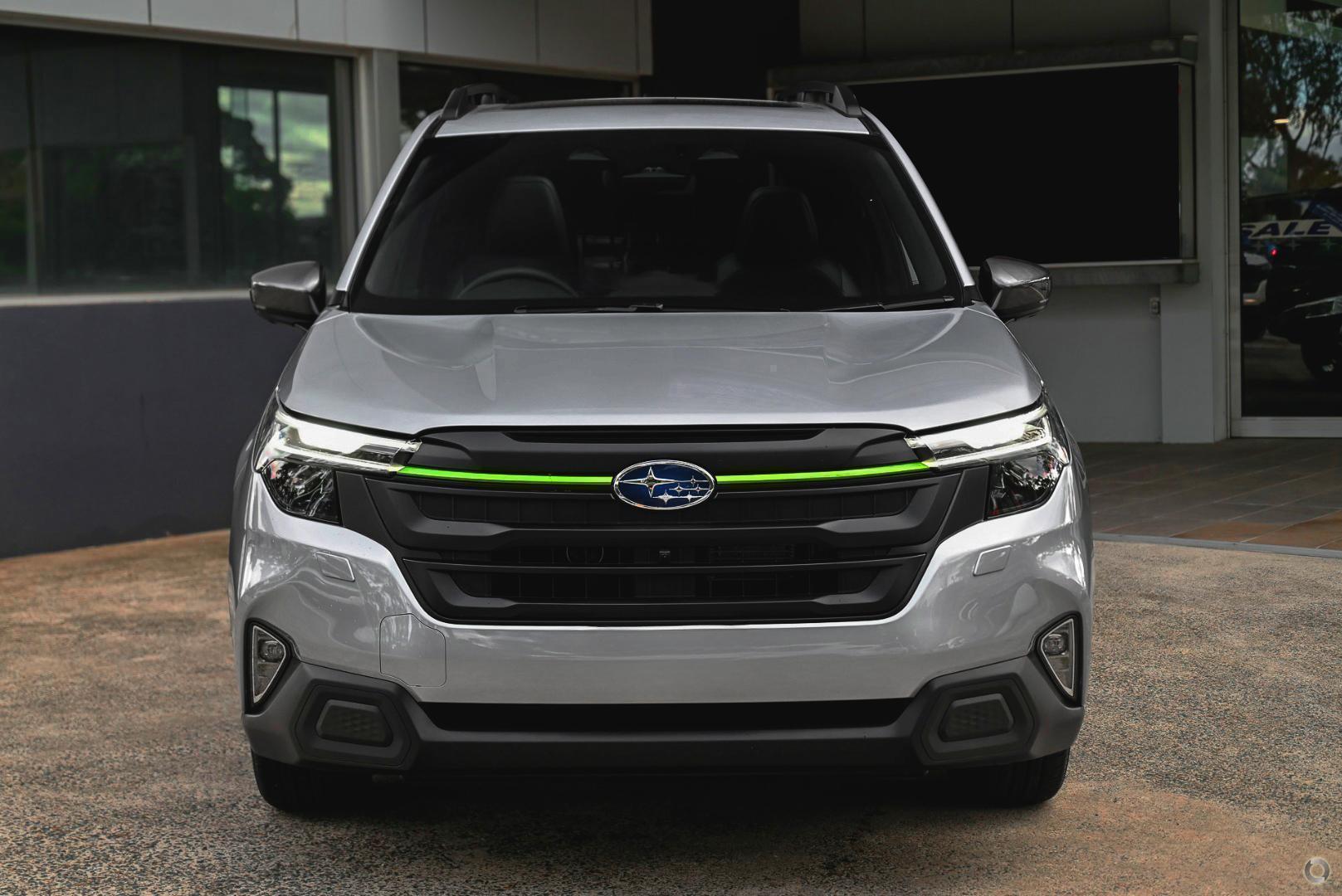 2026 Subaru Forester Sport — photo 2