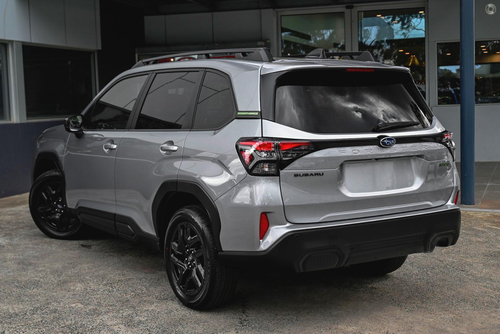 2026 Subaru Forester Sport — photo 4