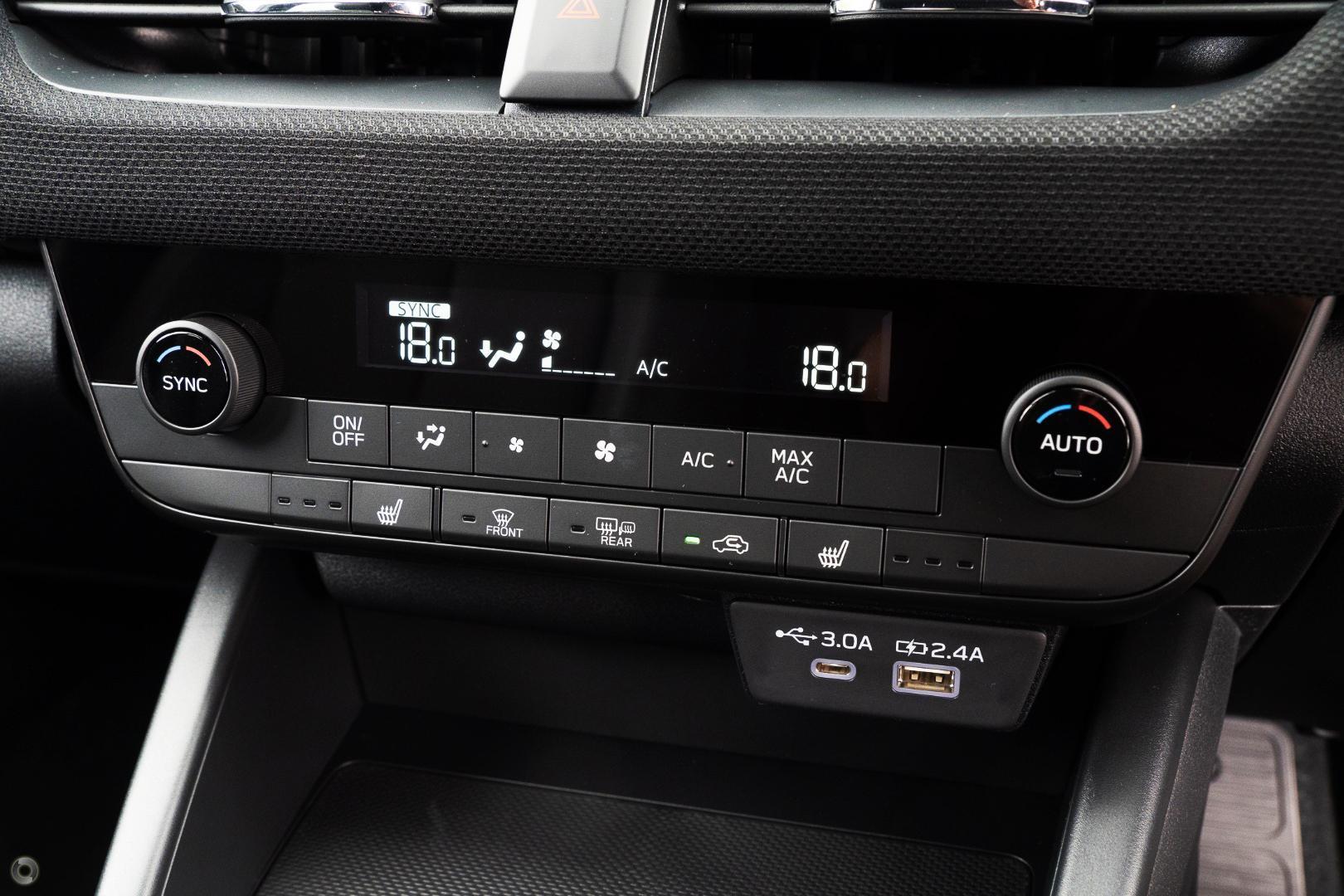 2026 Subaru Outback AWD — photo 10
