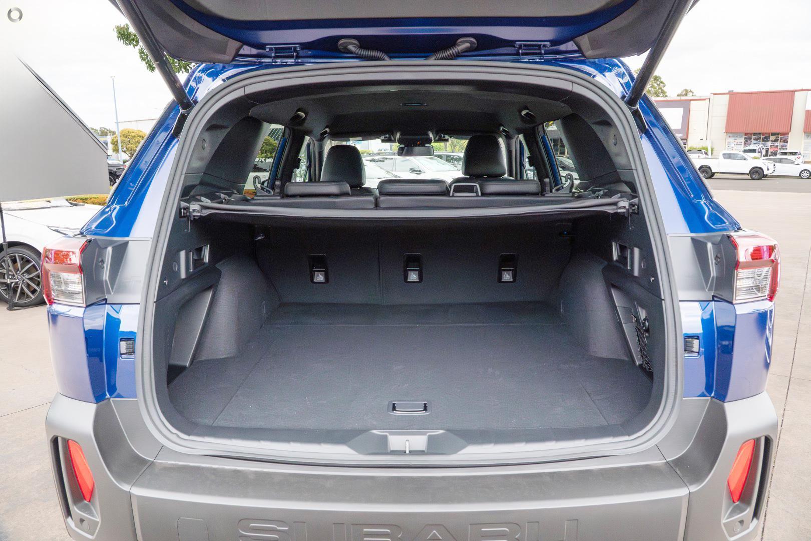 2026 Subaru Outback AWD — photo 8