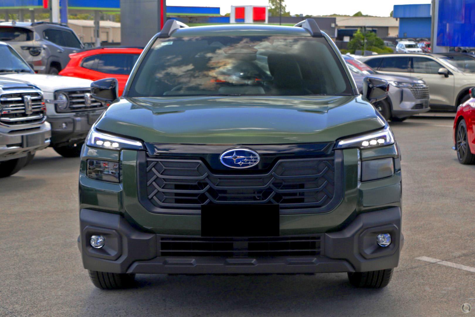 2026 Subaru Outback AWD — photo 2