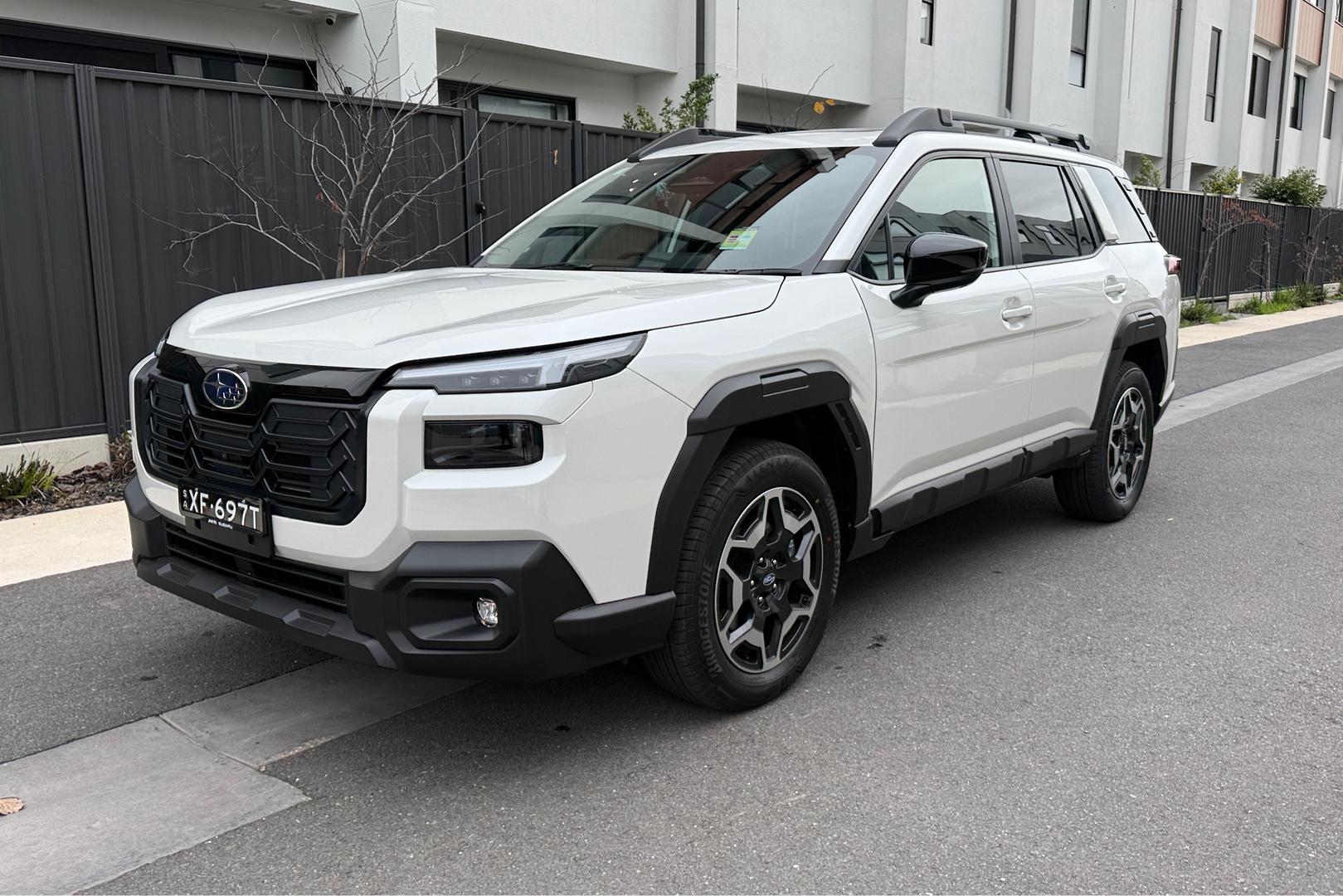 2026 Subaru Outback AWD Touring — photo 6