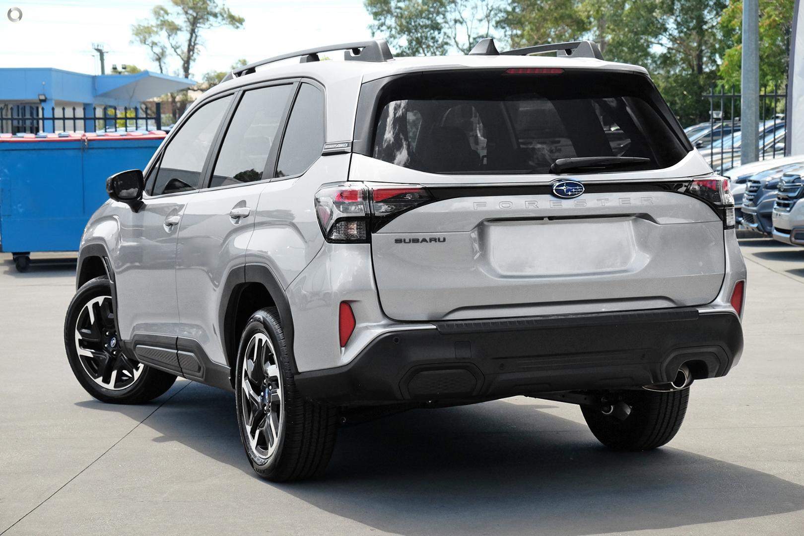 2026 Subaru Forester — photo 4