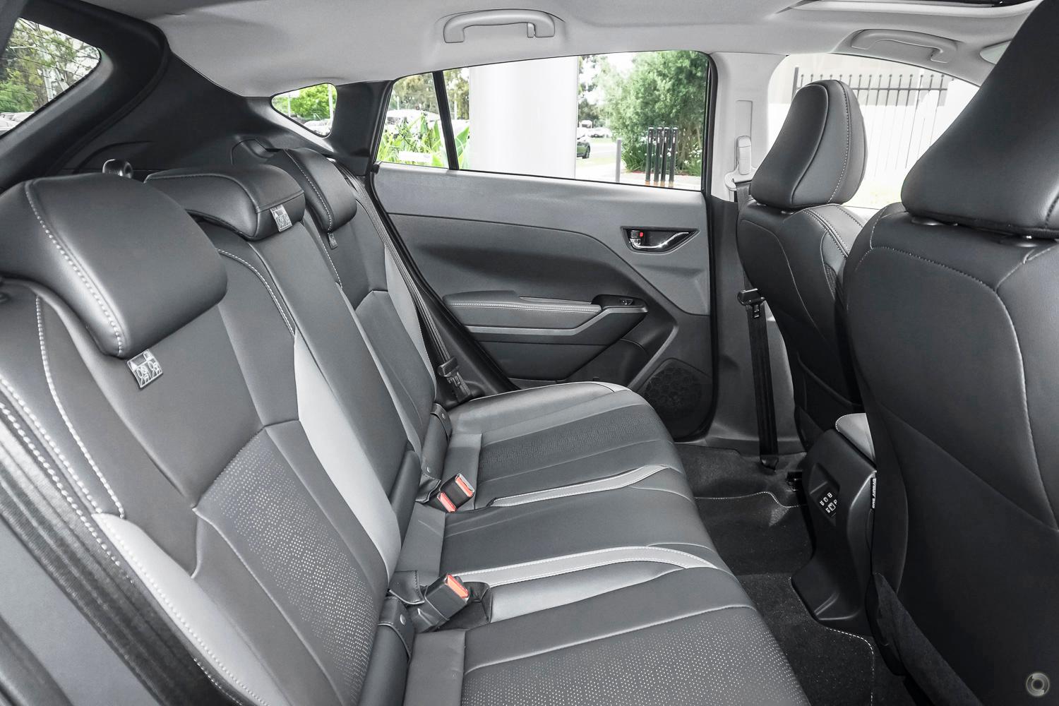 2026 Subaru Crosstrek 20S — photo 6
