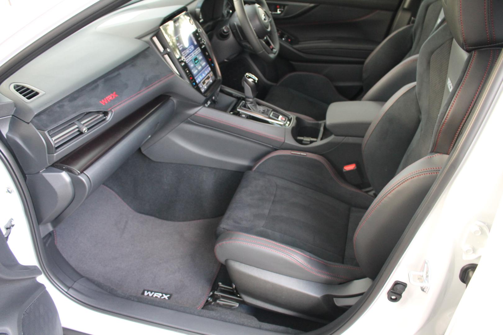 2026 Subaru WRX tS — photo 15