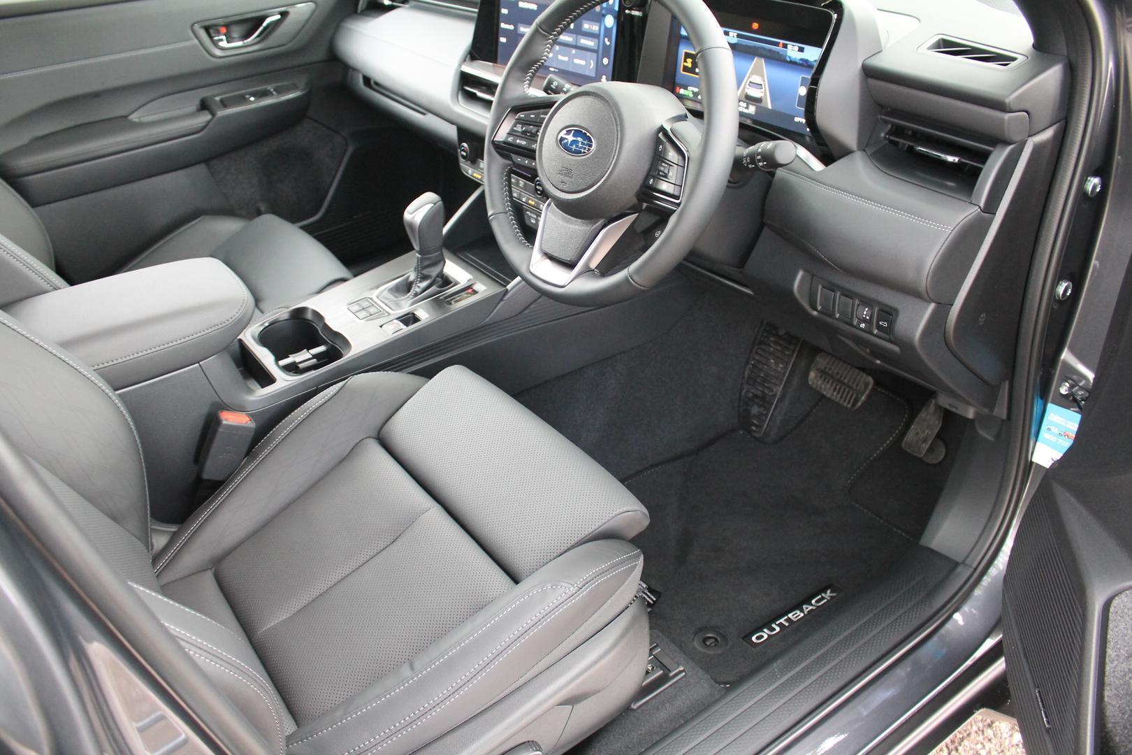 2026 Subaru Outback AWD Touring — photo 10