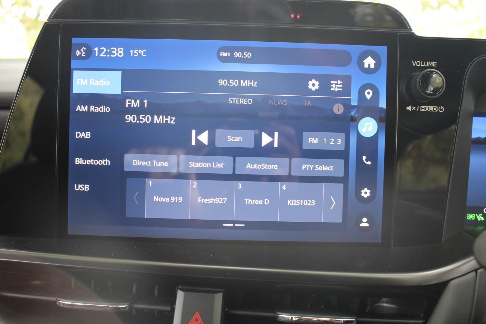 2026 Subaru Outback AWD Touring — photo 12