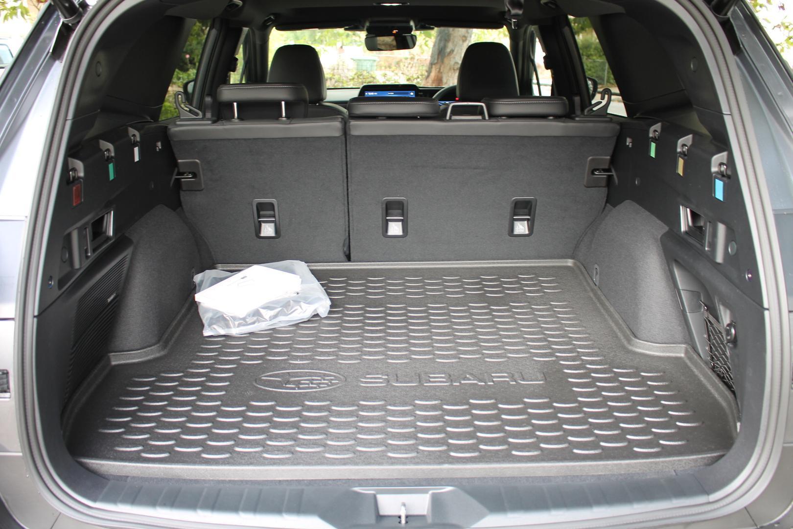 2026 Subaru Outback AWD Touring — photo 17