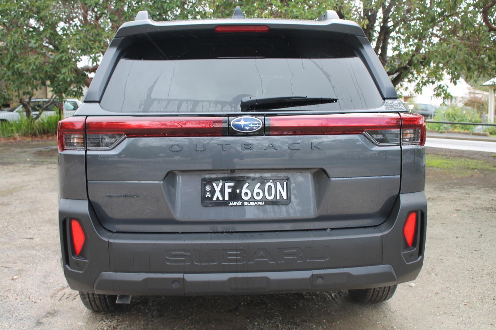 2026 Subaru Outback AWD Touring — photo 5