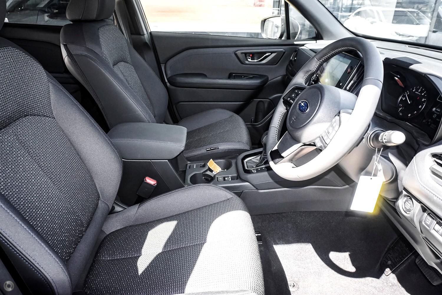 2026 Subaru Forester Premium — photo 6