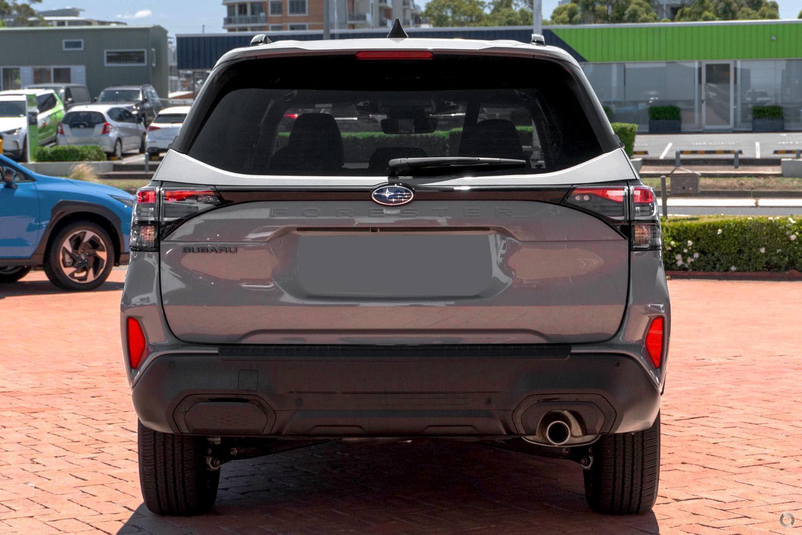 2026 Subaru Forester Touring — photo 3