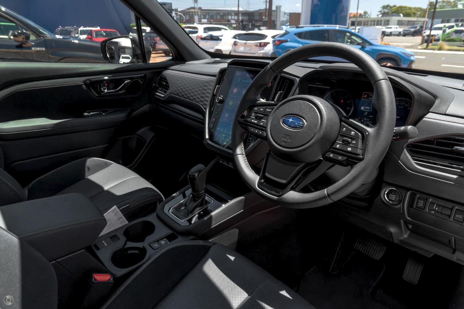2026 Subaru Forester Touring — photo 7