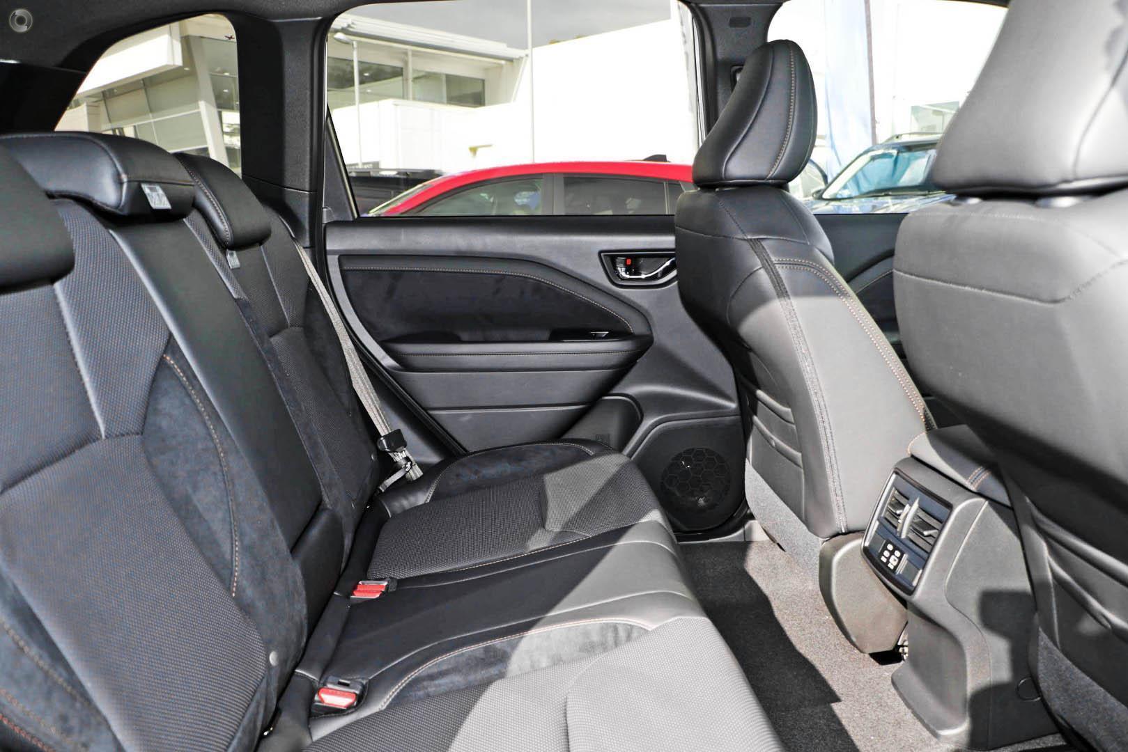 2026 Subaru Forester Touring — photo 10