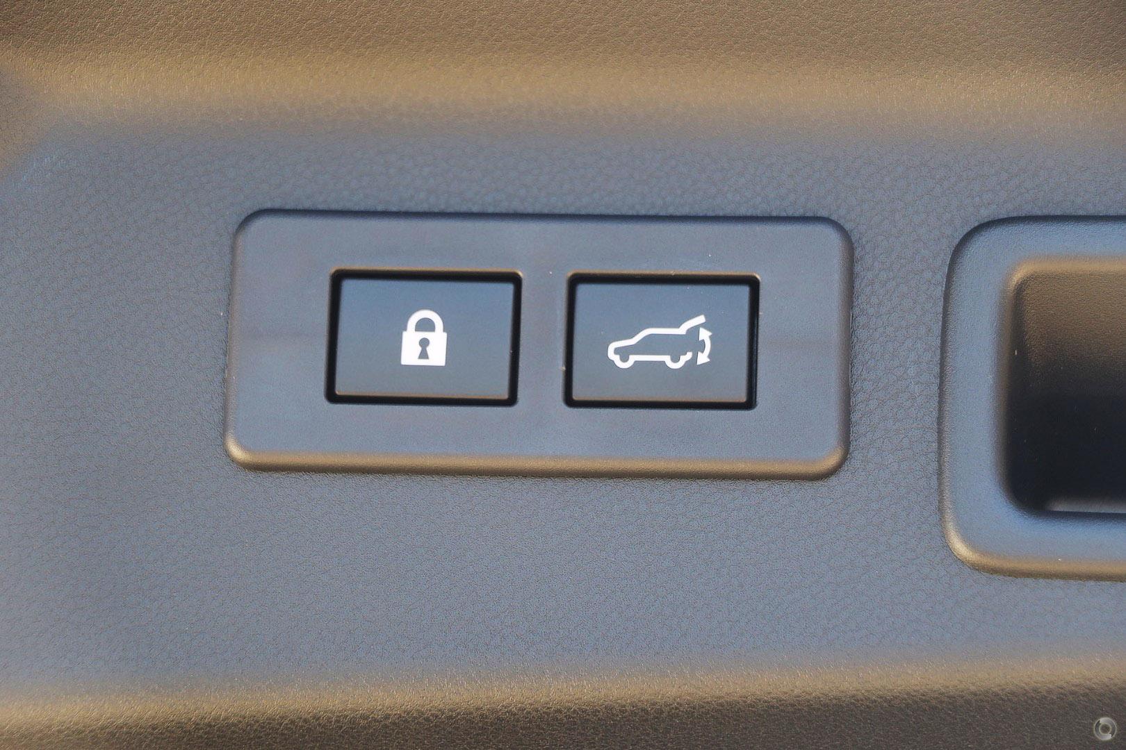 2026 Subaru Forester Sport — photo 10