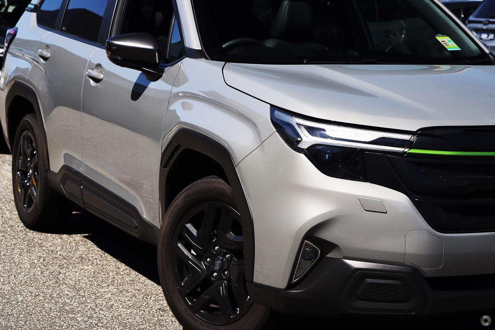 2026 Subaru Forester Sport — photo 2