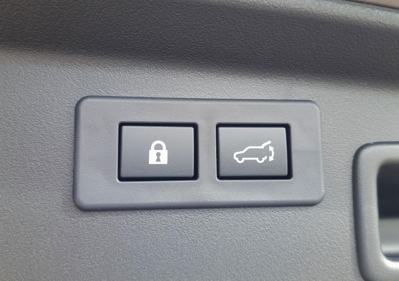 2026 Subaru Outback AWD Premium — photo 11
