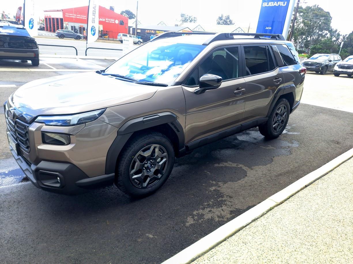 2026 Subaru Outback AWD Premium — photo 3