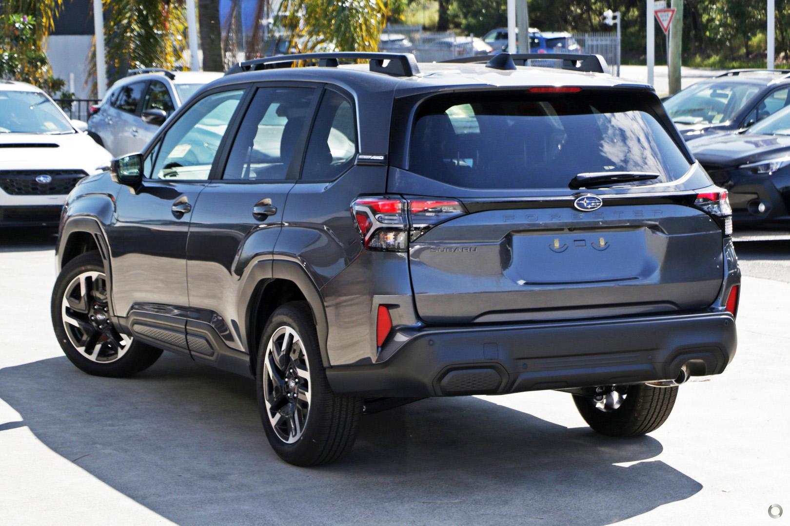 2026 Subaru Forester — photo 4