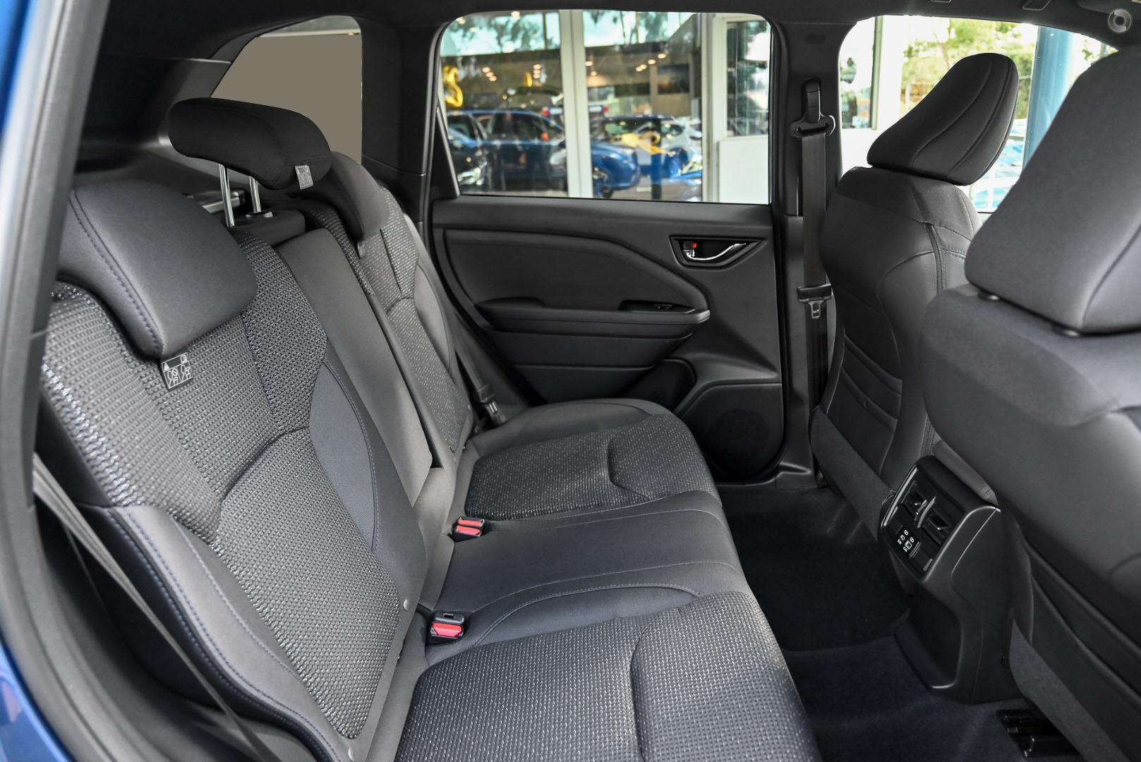 2026 Subaru Forester — photo 9
