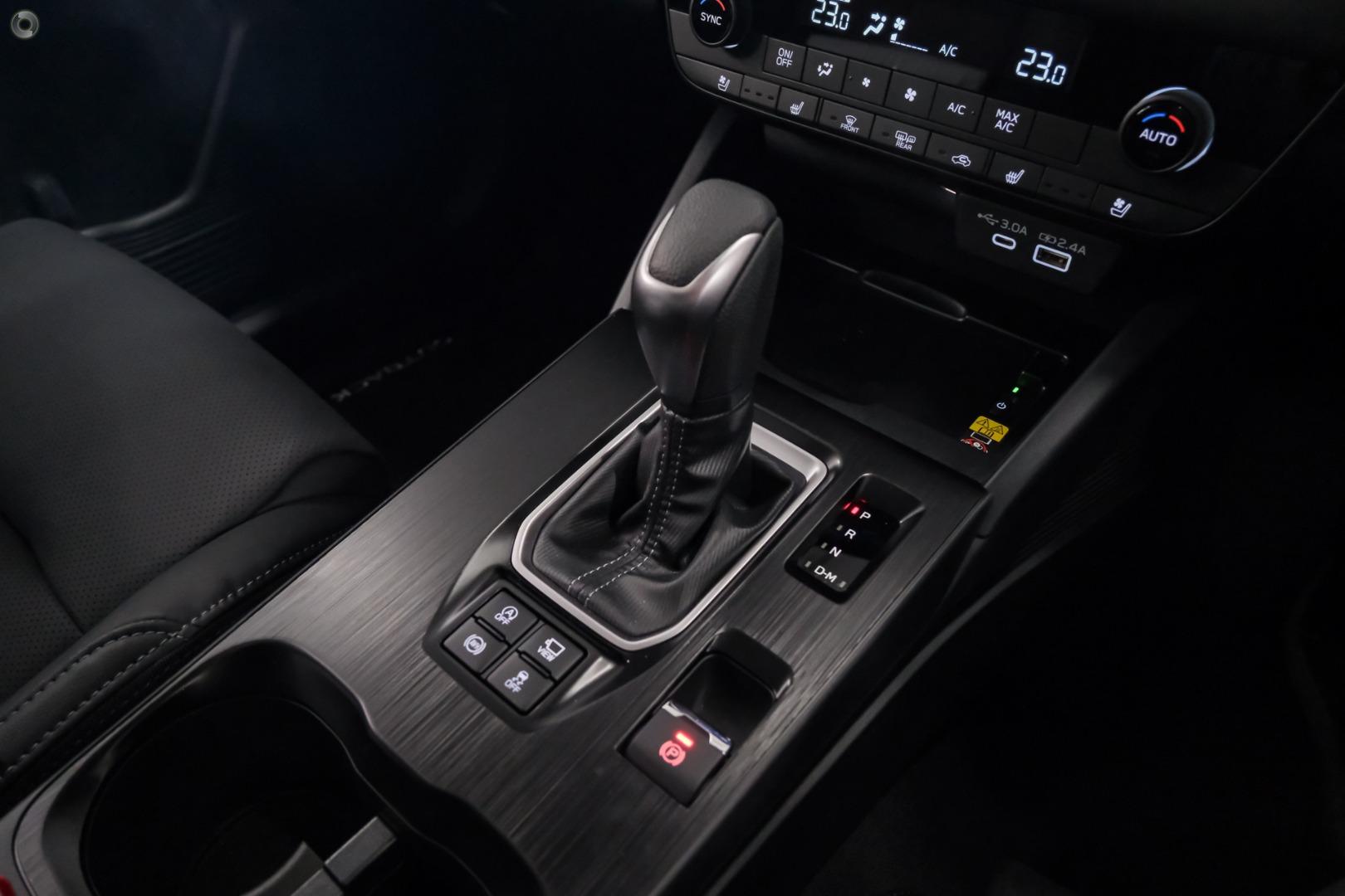 2026 Subaru Outback AWD Touring — photo 14