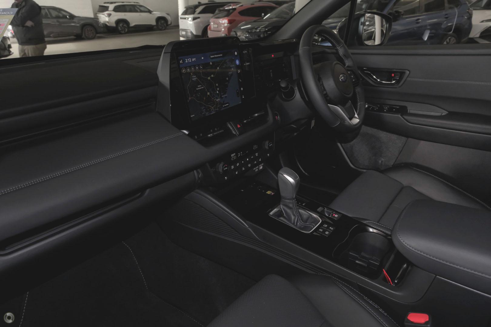 2026 Subaru Outback AWD Touring — photo 7