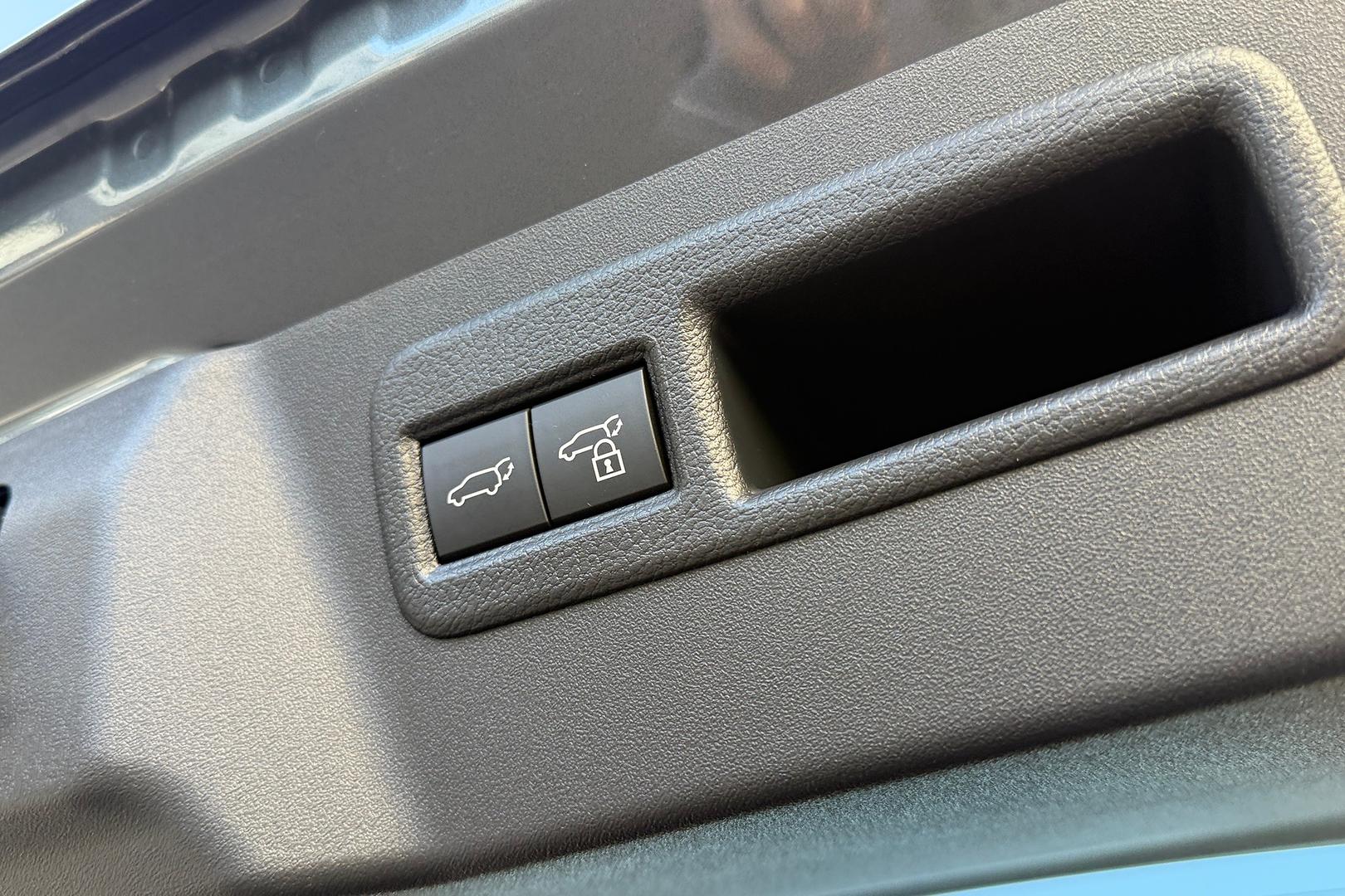 2026 Subaru Uncharted AWD — photo 9