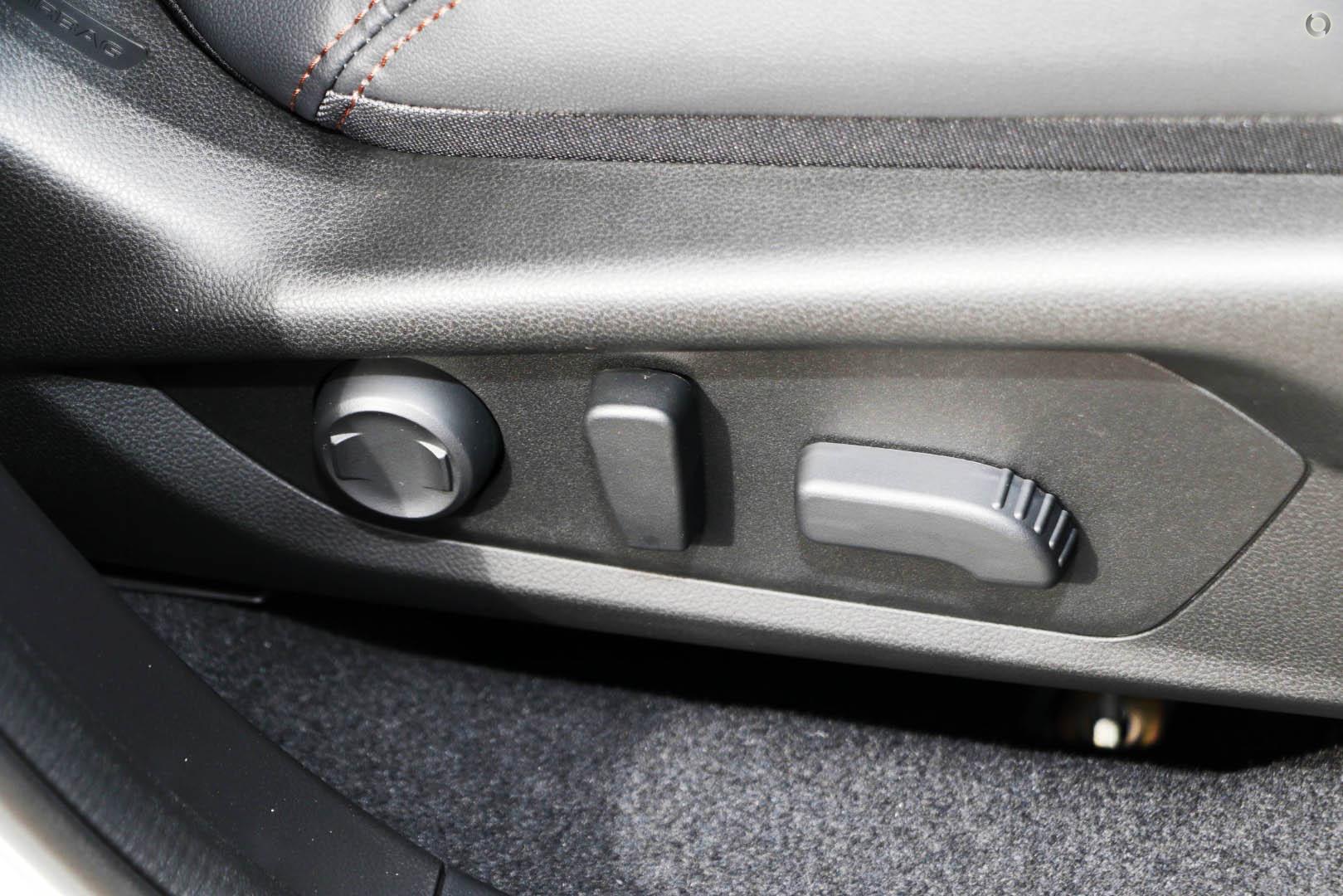 2026 Subaru Forester Touring — photo 12